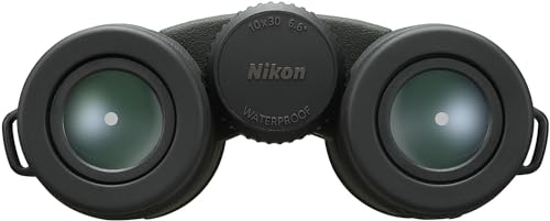 PROSTAFF P3 10x30 - Prismáticos Nikon compactos Impermeables, a Prueba de Niebla, Recubrimiento de Goma, Amplio Campo de visión y Alivio de Ojos Duradero| Modelo Oficial Nikon EE. UU