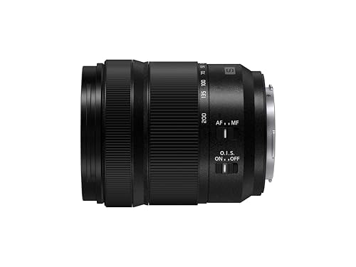 LUMIX S 28-200mm F4-7.1 Macro O.I.S.