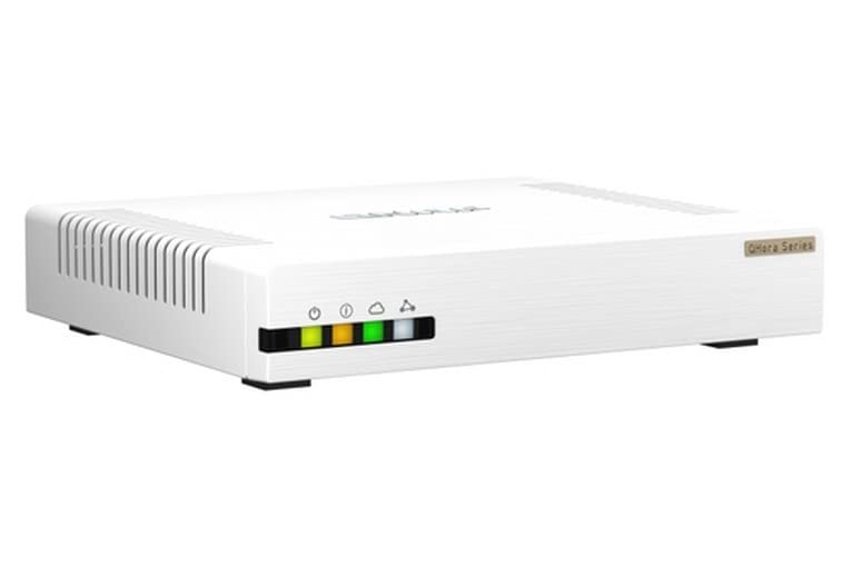 QNAP QHora-321 Routeur connecté 2.5 Gigabit Ethernet Blanc
