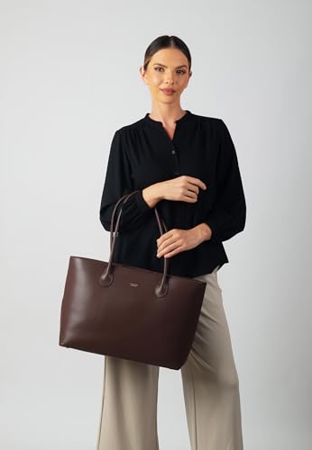 Carlheim, Gotland Genuine Leather collection, Olivia Genuine Leather Handbag (Brown)