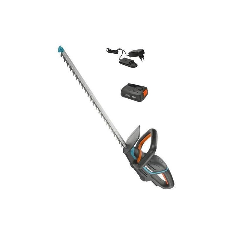 Gardena Set Ready-To-Use de cortasetos a batería ComfortCut 60 18V P4A: cortasetos con mango ergonómico y protección antiimpactos, ligero para un mejor manejo, incluye batería P4A de 18V (14731-20)