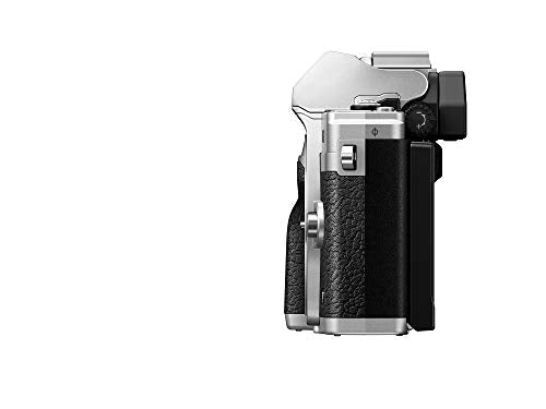 Kit de cámara del Sistema Micro Four Thirds Olympus OM-D E-M10 Mark IV, Sensor de 20 Mpx, Visor electrónico, vídeo 4K, Wi-Fi, Plata, Incluye el M.Zuiko Digital ED 14-42mm F3.5-5.6 EZ Pancake Plata