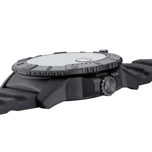 Luminox Reloj Analógico para Hombres de Cuarzo Suizo con Correa en Plástico XS.3601.BO.NSF