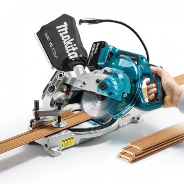MAKITA DLS600Z Ingletadora a batería 18V Litio-ion 680 W, /sin baterías, sin cargador