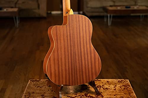 Ortega Classical Guitar Family Series Pro 44 Incluye funda Mástil delgado NT Cedro natural RCE131SN
