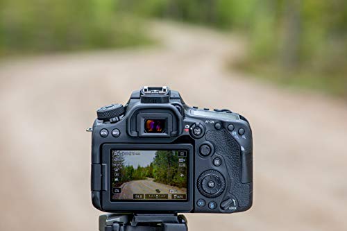 Canon EOS 90D - Cámara Réflex de 32.5 MP (Sensor APS-C, 45 Puntos AF, Disparos de 10fps, EOS Movie 4k+Full HD, Wi-fi, Bluetooth) Negro - Kit Cuerpo con Objetivo EF-S 18-135mm f/3.5-5.6 IS USM