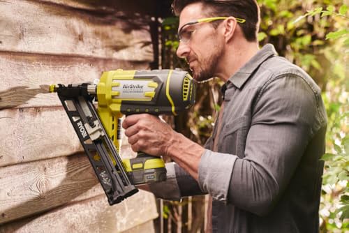 RYOBI - Clavadora de Acabado 15G Aire Comprimido 18V ONE+ - Longitud 25-64mm - Diámetro 1,8mm - Cargador 105 Clavos - Viene con 100 Clavos, 2 Puntas de Protección - Sin Bateria ni Cargador - R15GN18-0