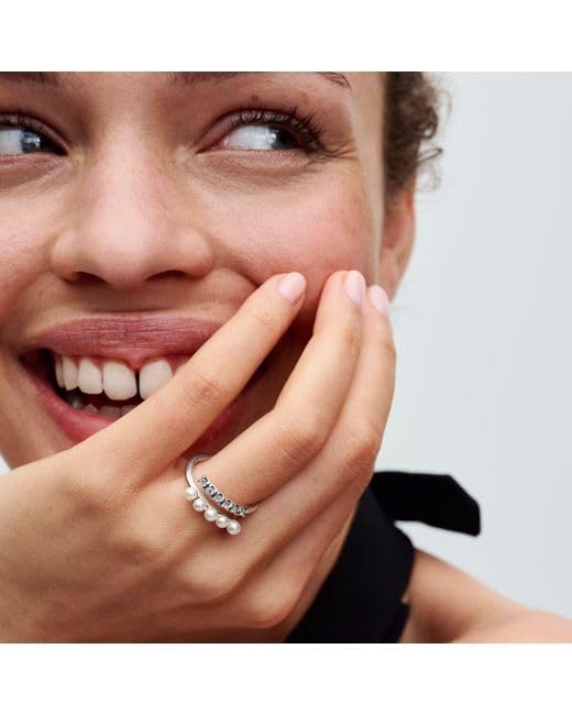 Pandora Timeless Anillo abierto de plata de ley con perla blanca cultivada de agua dulce tratada y circonita cúbica transparente, talla 52
