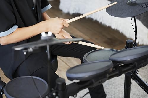 Yamaha DTX402KRL Kit de batería electrónica - New Version, 10 kits, 415 sonidos, 2 lecciones online, efectos acústicos y sonidos electrónicos, 10 funciones de entrenamiento, Negro