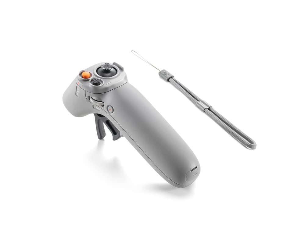DJI Avata Pro-View Combo: dron cuadricóptero no tripulado con vídeo 4K estabilizado, campo de visión de 155°, con mando a distancia, Negro.