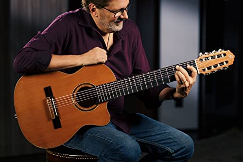 ORTEGA Performer Series Classical Guitar 44 8 String Cedro natural y funda RCE159-8