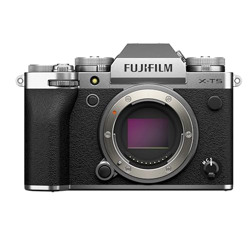FUJIFILM X-T5 Silver / XF16-50mm