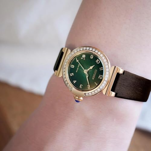 CITIZEN Reloj Analógico para Mujer'S de Eco-Drive con Correa en Acero Inoxidable EM1123-62X