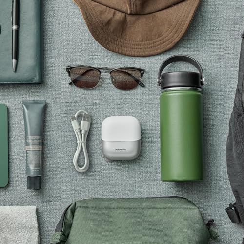 Panasonic ES-ACM3BW503 Serie 700 Afeitadora Compacta de 3 Cuchillas, Afeitadora Eléctrica Húmeda y Seca para Hombres, Sensor de Barba, Resistente al Agua IPX7, Carga USB-C y Adaptador, Blanco