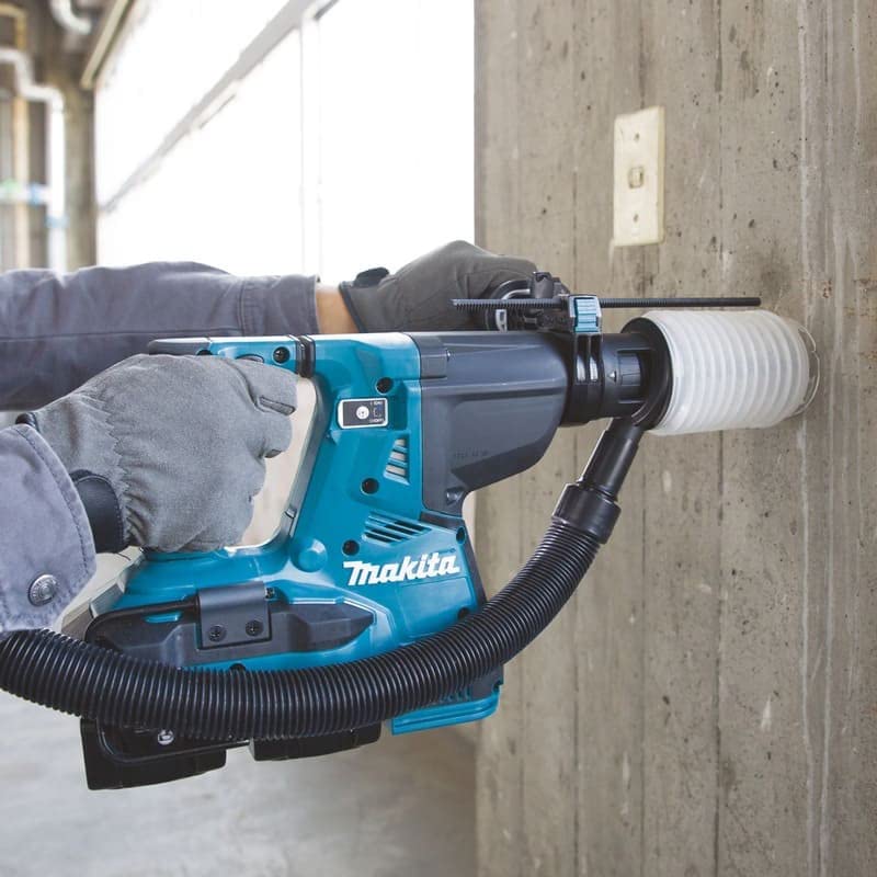 Makita A-Bohrhammer 2x18V m.Blueto.+DX09