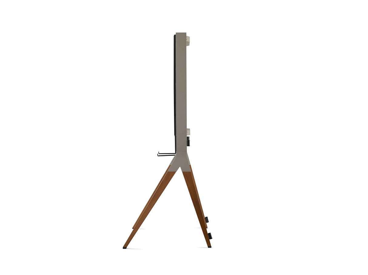 Soporte de televisor Universal de One For All – Pantallas de 32 a 70” – LCD/LED/Plasma/OLED/QLED TVs – VESA 400x400 – Soporte de Barra de Sonido Integrado – Diseño Elegante – WM7481