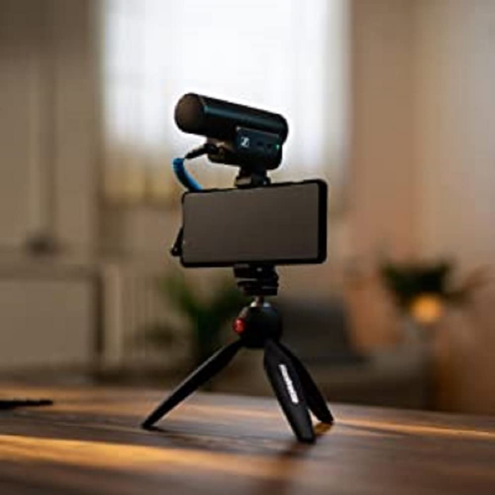Sennheiser MKE 400 Micrófono Shotgun Direccional para Cámara con Conectores TRS y TRRS de 3,5mm para DSLR, Mirrorless y Móvil, 508898