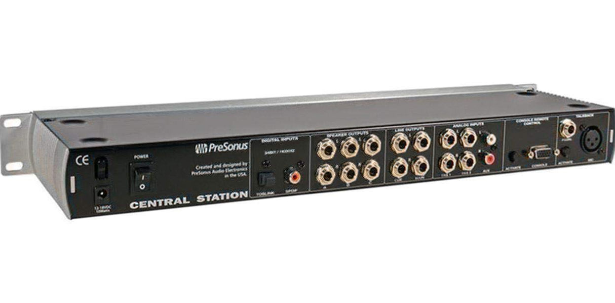 PreSonus Central Station PLUS: Studio Control Center with Remote Control, plata