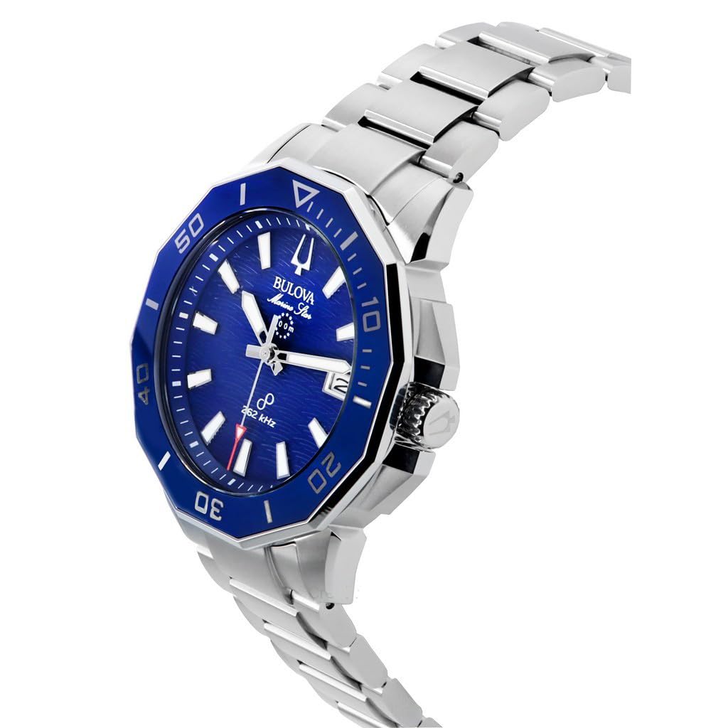 Bulova Reloj Analógico para Hombre de Cuarzo con Correa en Acero Inoxidable 96B433