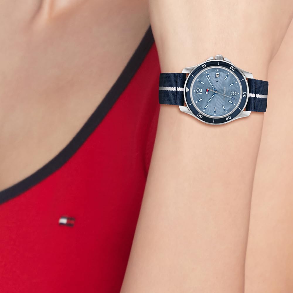 Tommy Hilfiger Reloj Analógico de Cuarzo para Mujer con Correa de Tejido de Plástico del Océano Azul Marina - 1782511