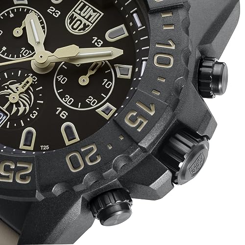 Luminox Reloj Cronógrafo para Hombres de Cuarzo Suizo con Correa en Caucho XS.3590.NSF.Set