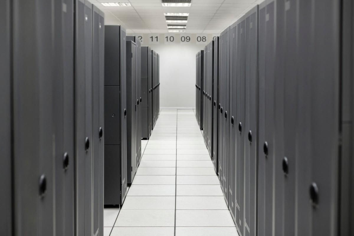 Hpe mr416i-p gen11 spdm - Controlador de Almacenamiento p4777-b21