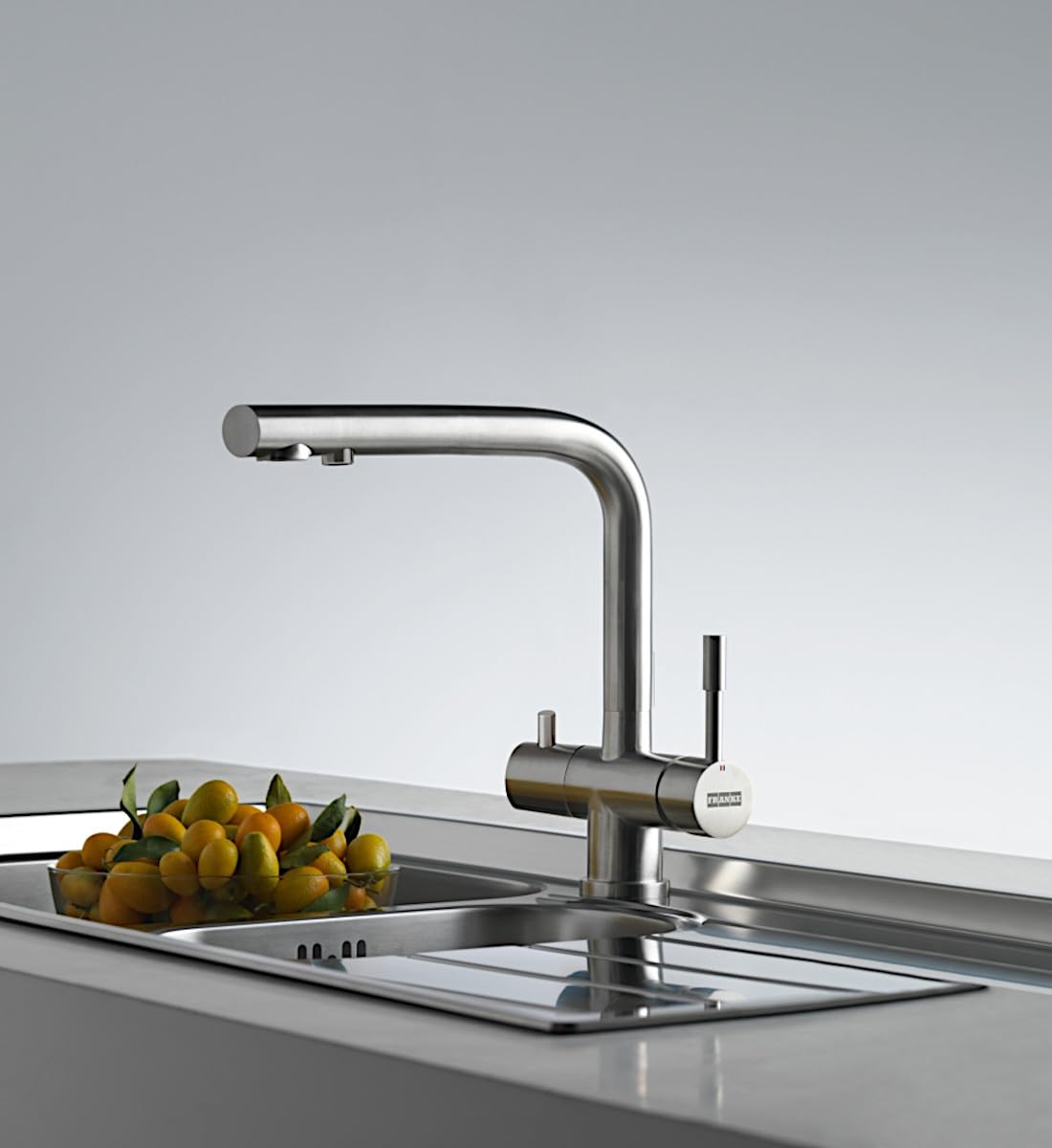 Franke; Grifo de cocina con sistema de filtración de agua Atlas Celar Water (120.0179.978); Color: Acero inoxidable