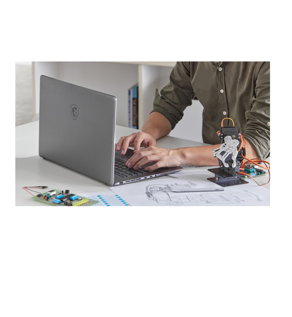 MSI CreatorPro Z17 HX A13VKT-219 17,3" i9-13980HX/RTX3000 W11P
