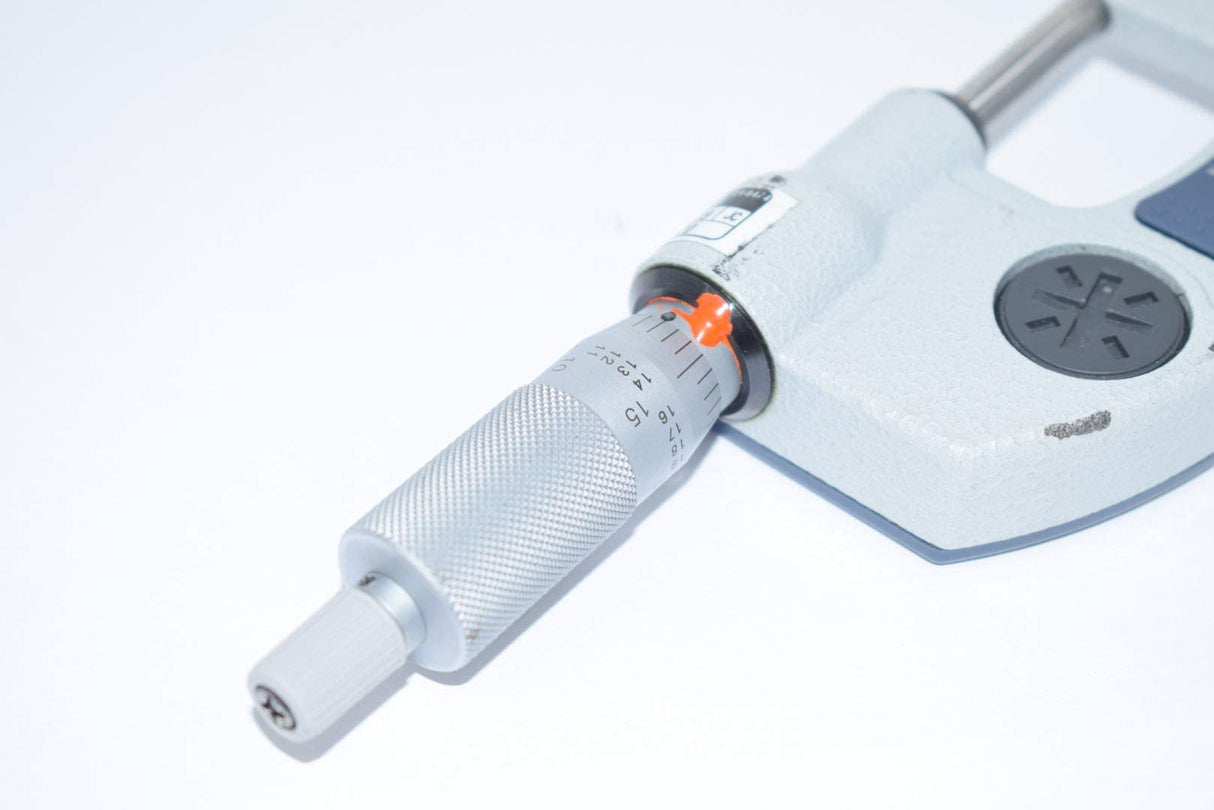 Mitutoyo 293 – 831 – 30 Digimatic micrometre, 0 mm-25 mm/0 "-1"