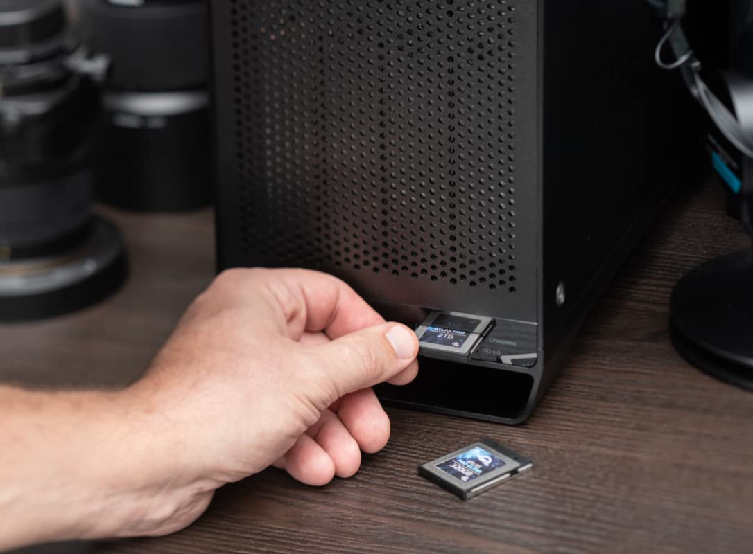 OWC Tarjeta CFexpress Tipo B de Alto Rendimiento Atlas Pro de 1.0 TB, Calidad Profesional, Alta Capacidad CFX con Imagen Raw súper rápida y Captura de vídeo de Calidad cinematográfica de hasta 8 K