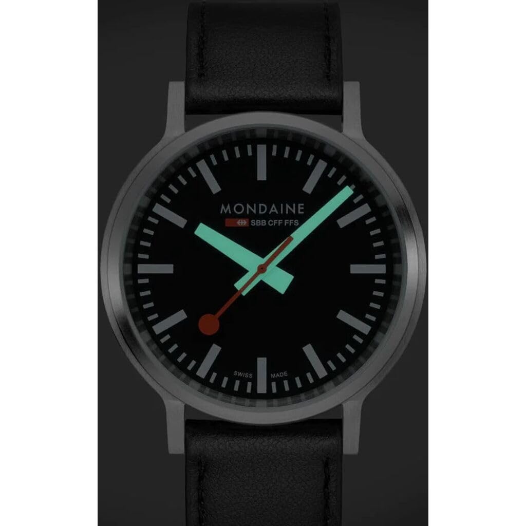 Mondaine Reloj Analógico para Mujeres de Cuarzo MST.34020.LBV.Set