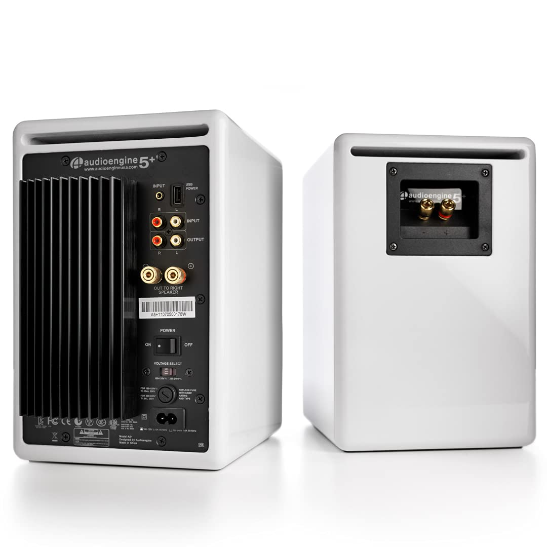 Audioengine A5+ Classic 150W Altavoces de estantería/Amplificador Analógico Incorporado/Control Remoto/Entradas RCA y 3.5mm. / Cables Incluidos (Classic, Blanco)
