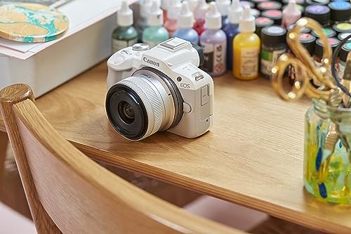 Canon EOS R50 Cámara Mirrorless + Objetivo RF-S 18-45 mm F4.5-6.3 IS STM, Cámara Evil APS-C (24,2 MP) -4 EV, Vídeo 4K 30 fps, Dual Pixel CMOS AF II, Pantalla Táctil de Ángulo Variable, Blanco