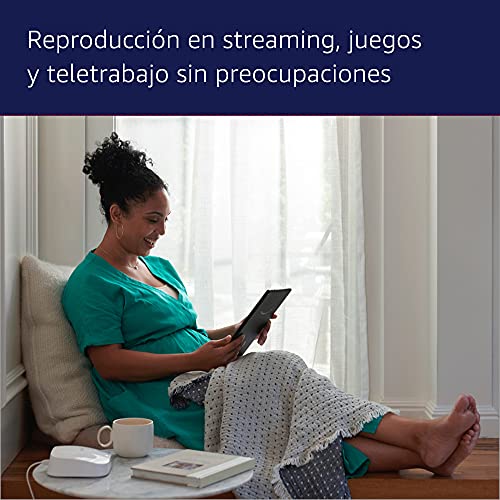 Sistema Wi-Fi 6 de malla de triple banda eero Pro 6 de Amazon con controlador de Hogar digital inteligente ZigBee integrado | 3 unidades
