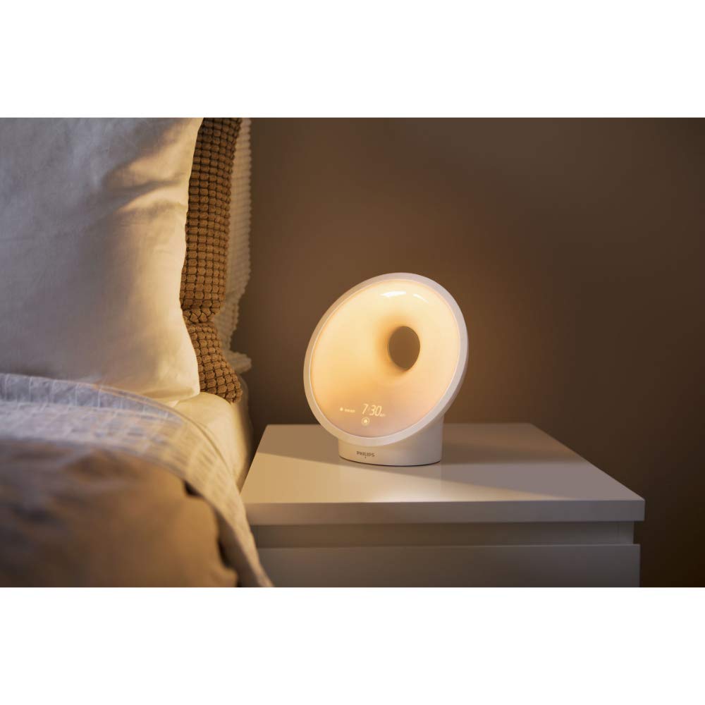 Philips Wake-up Light HF3651/01 Despertador de luz natural, múltiples luces y sonidos, luz de medianoche y radio FM, con cargador móvil, Plástico, Blanco, 12 x 19 x 19 cm, 1 kilogramo