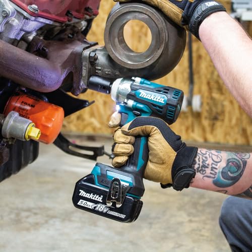 Makita DTW300RTJ Cordless Impact Wrench, 18 V
