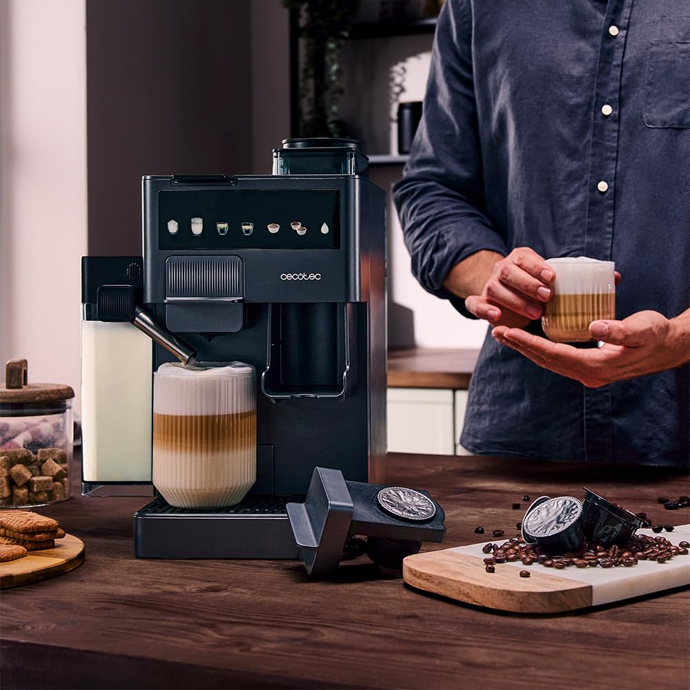 Cecotec Cafetera de Cápsula Freestyle Grind & Latte. 1400W, 20Bares, Multicápsulas, Café Grano 40g, Molinillo Cónico, 1.6L Depósito Agua, 300ml Leche, Thermoblock, Pantalla Táctil, Limpieza Automática