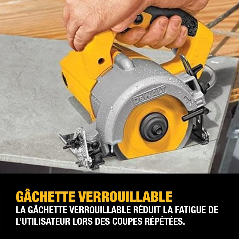 DEWALT DWC410-QS - Sierra de mano Circular para Azulejos, 1300W, Disco de Diamante 110 mm, Velocidad 13,000 rpm, Corte en Seco y Húmedo, Profundidad de Corte Máxima 34 mm, Incluye Llave y Guía