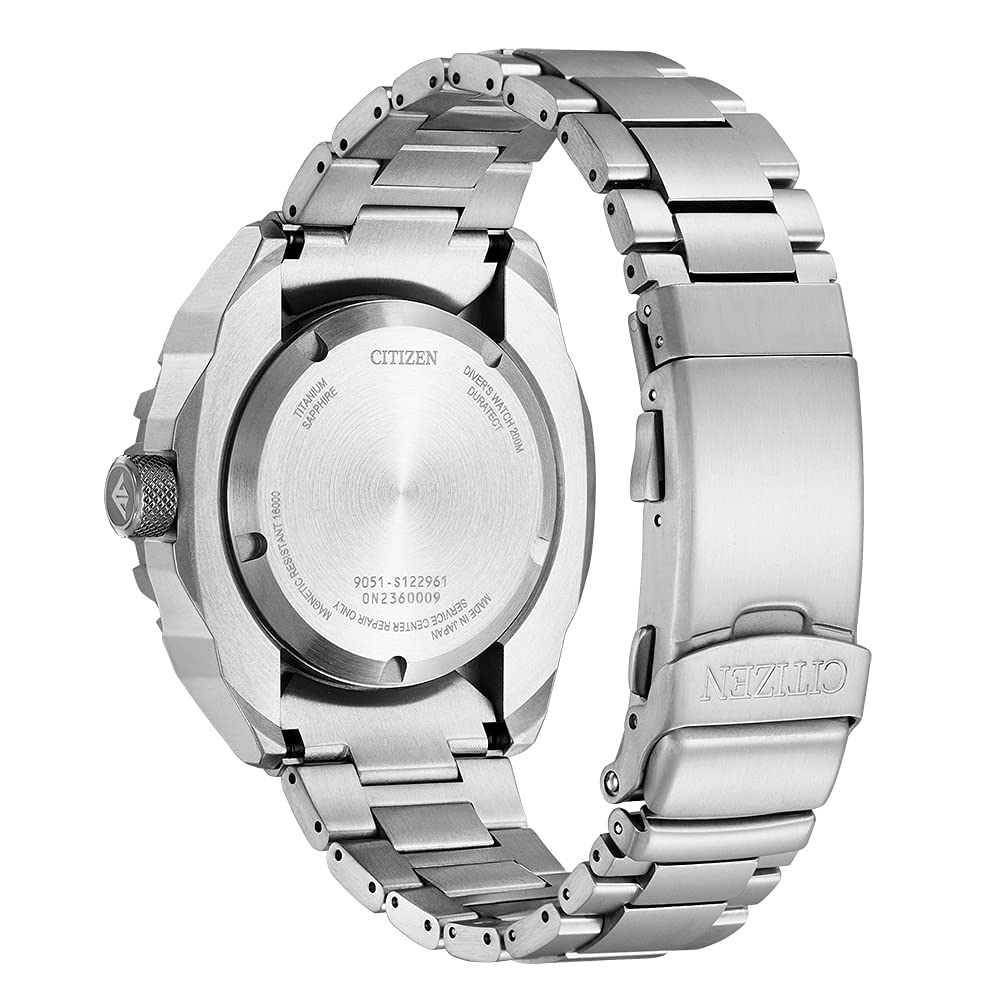 Citizen Reloj Analógico para Hombres de Automático con Correa en Titanio NB6004-83E