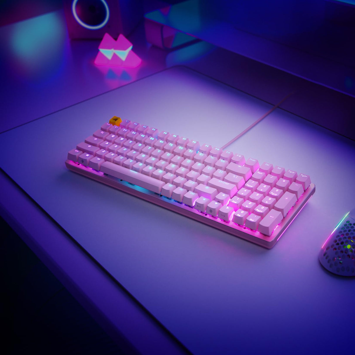 Glorious Gaming GMMK 2 Full Size (96%) - Teclado gaming mecánico, carcasa de aluminio, personalizable, keycaps dobles, switches Glorious Fox, RGB, distribuciones QWERTY español - Rosa