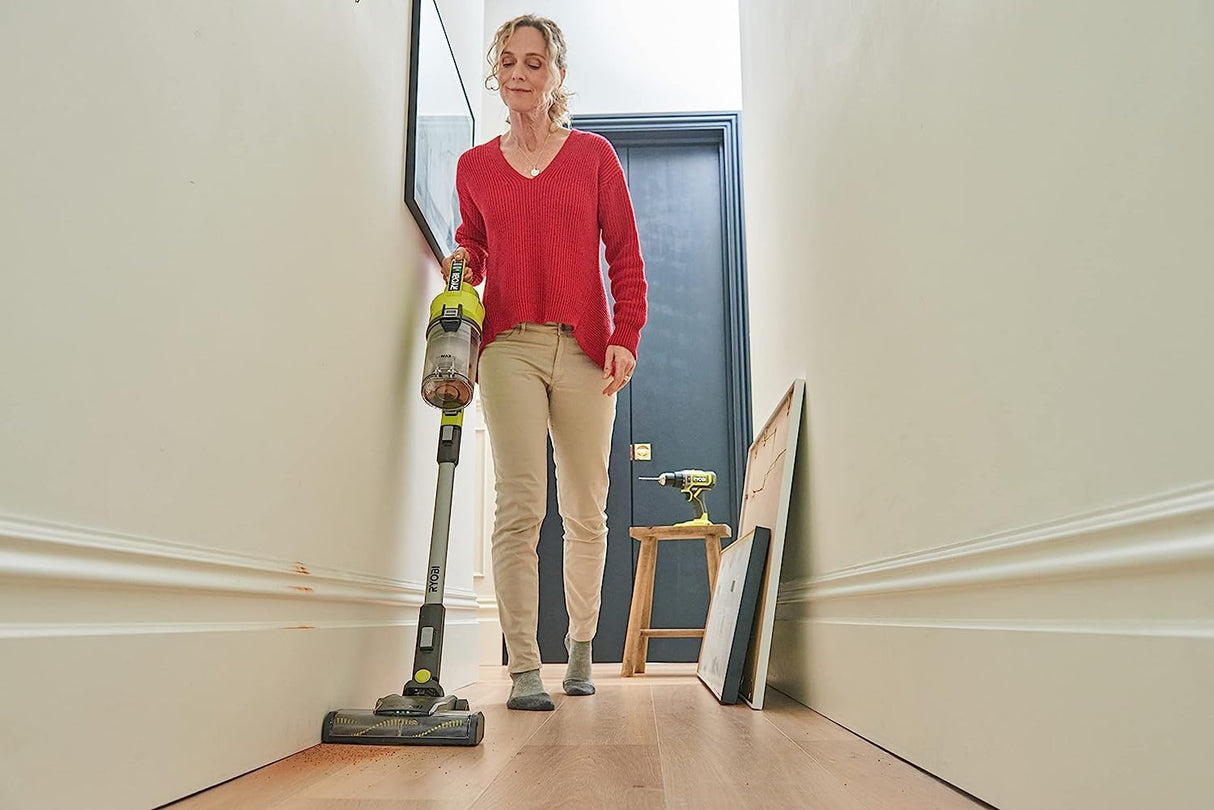 Ryobi - Aspirador de Escoba sin Cable 18V One+ - Depósito 0,6l - Caudal 820l/min - Tubo Extraíble - Ideal para Limpieza de Suelos Duros, Parquet, Alfombras - sin Batería ni Cargador - RSV18-0