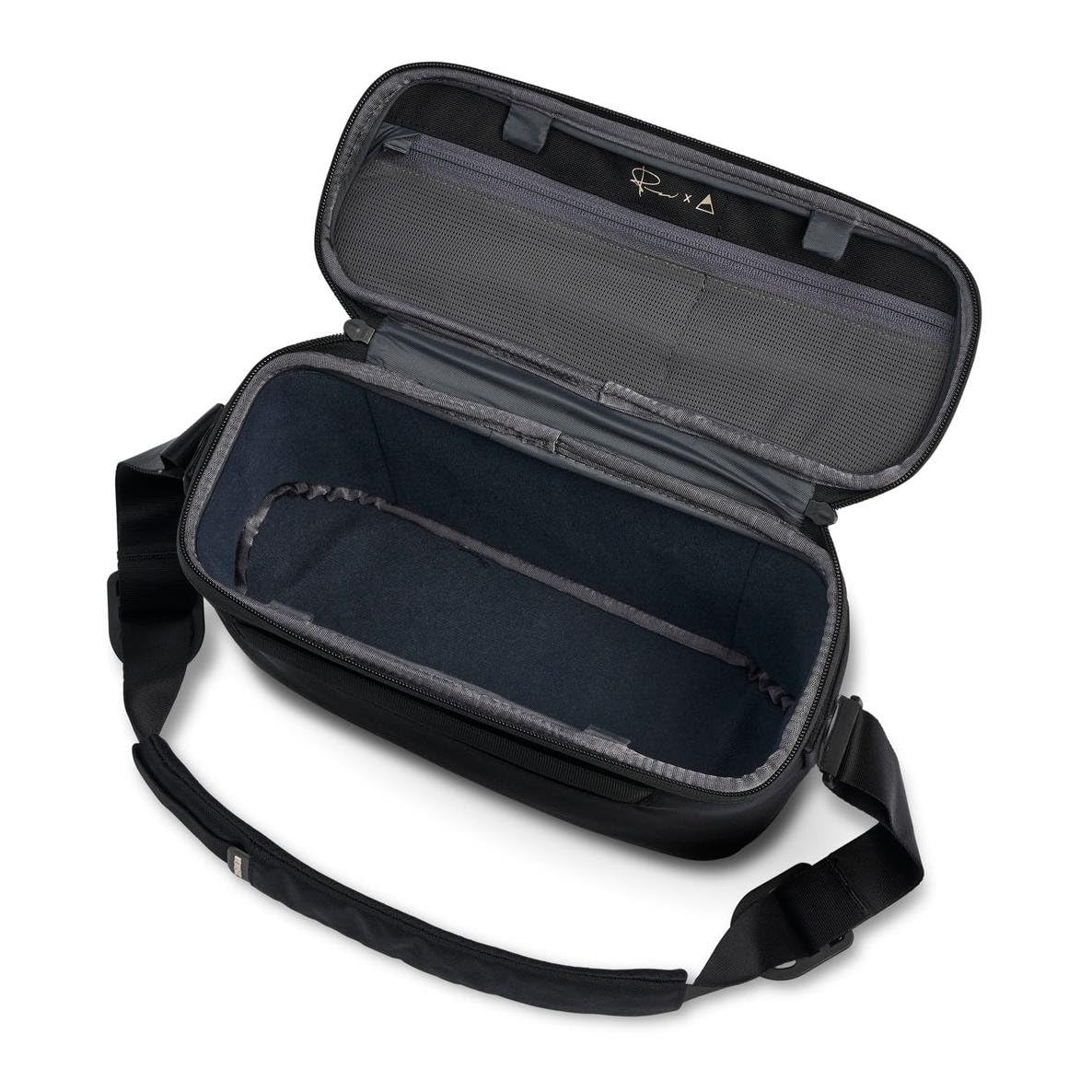 Gomatic Luma Camera Sling 12 L – Bandolera Cámara Resistente al Agua, Organizador Tech con RFID, para DSLR, Mirrorless, Objetivos y Drones – Diseñado por Peter McKinnon, Negro