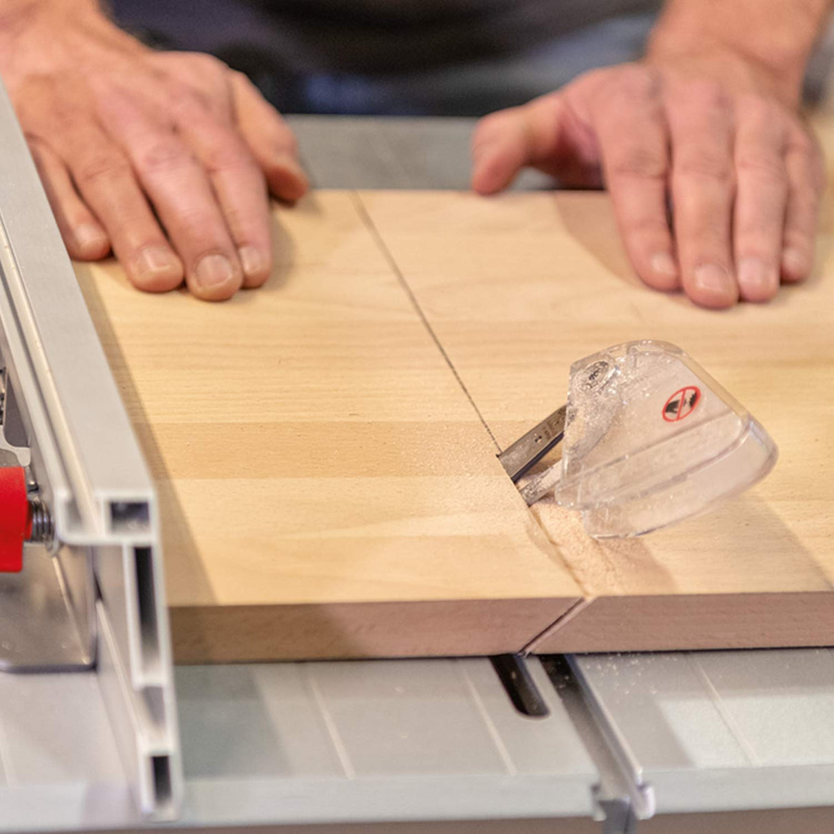 Bosch Home and Garden Sierra de mesa AdvancedTableCut 52 (550 W, tecnología NanoBlade, en caja), Forrest Green