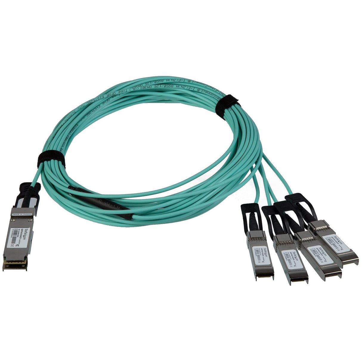 StarTech.com Cable Breakout de 5m QSFP+ Activo Óptico Compatible con Cisco QSFP-4X10G-AOC5M - 40 GbE