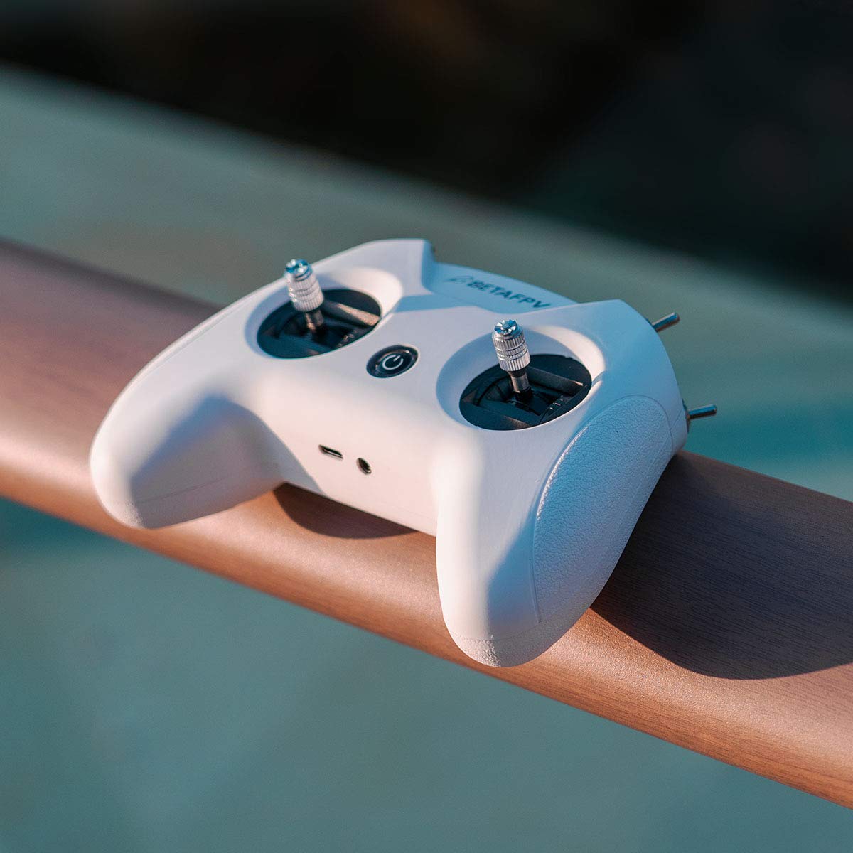 BETAFPV Cetus Kit de Drone RTF Avec 3 Modes de vol Fonction de Maintien D'altitude Fonction D'atterrissage D'urgence Prêt à Voler Compatible pour Les Débutants FPV Vuelo Garçons Filles Adolescents