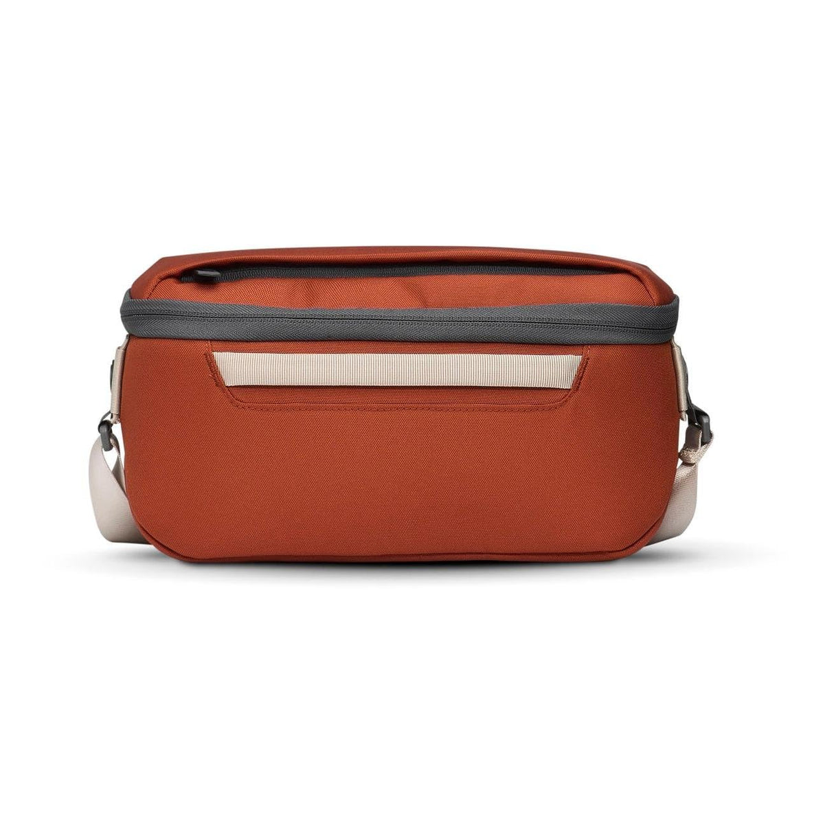 Gomatic Peter McKinnon Luma Camera Sling 9L | Camera Bag | Photography Shoulder Bag | Messenger Bag Travel Bag | Sling Bag for Photographers | Camera Pack Crossbody Bag | Shoulder Bag - Rojo óxido