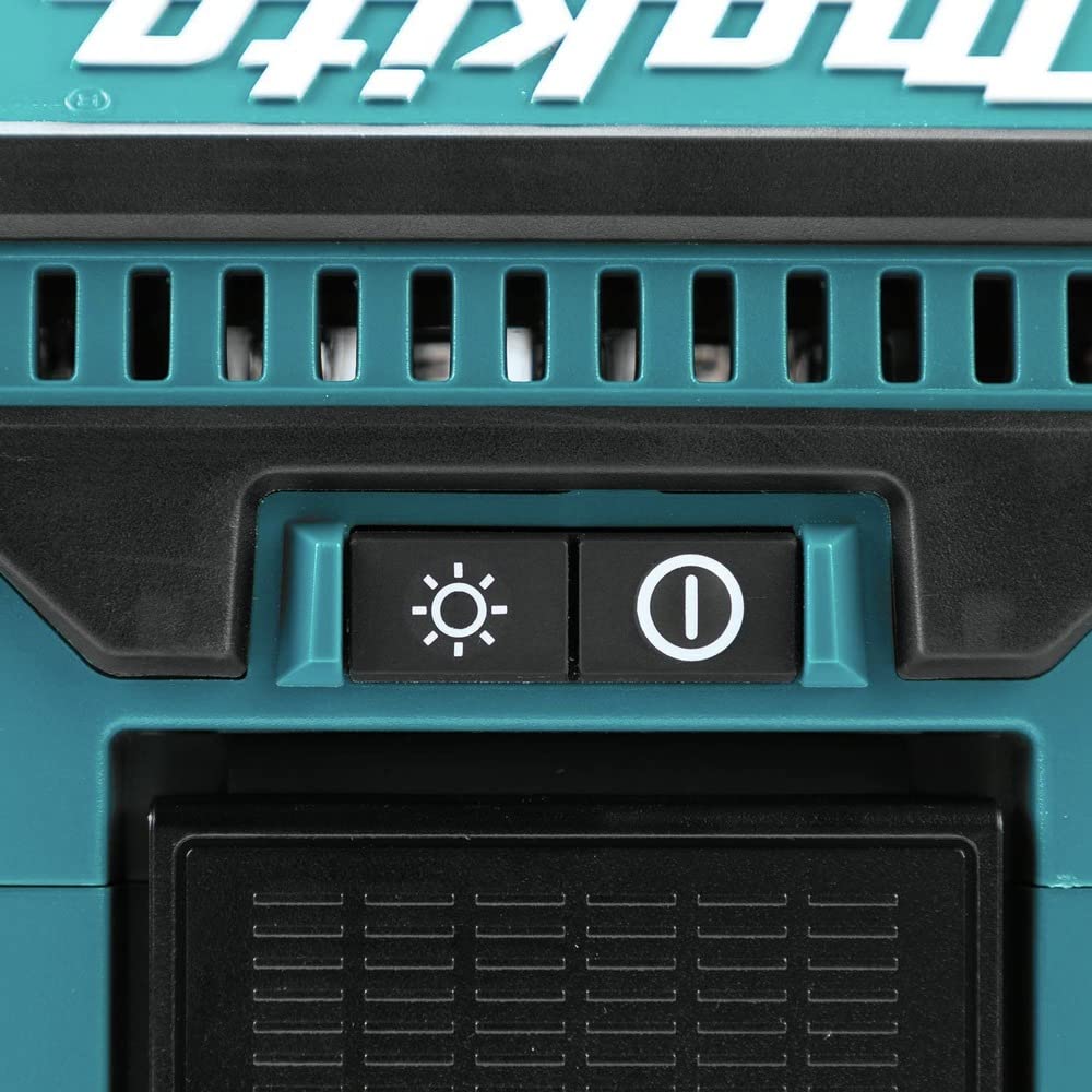 Makita ML009G 40V Max Li-ion XGT Luz de trabajo inalámbrica – Baterías y cargador no incluidos
