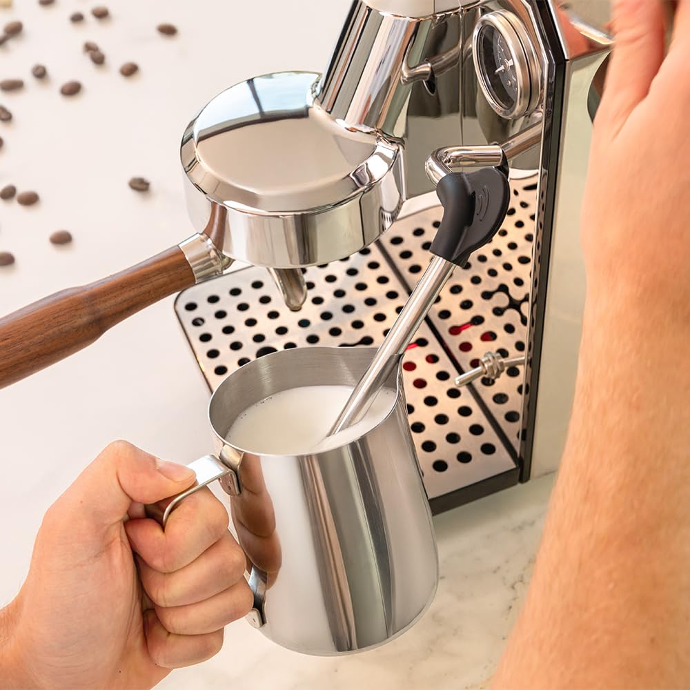 Cecotec Cafetera Express Barista Baristeo Intima, Cafetera Espresso Barista Profesional, Sistema de Pre-Infusión, Bomba de 15 Bares, Fácil Llenado, Depósito de 1,7L y Bandeja Calienta Tazas