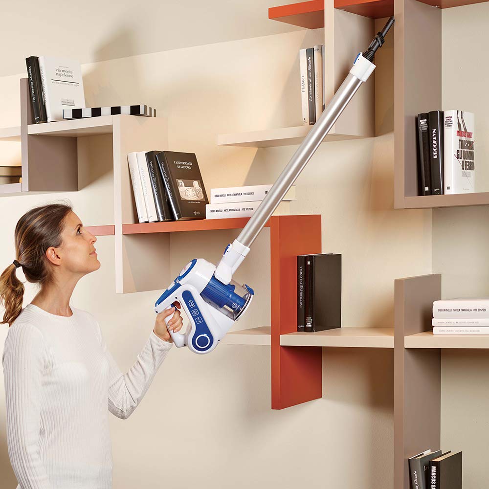 Polti Forzaspira Slim SR90B, Escoba Eléctrica Recargable sin Cable, Doble Función con Aspirador Portátil, Tecnología Ciclónica, hasta 40 Minutos Autonomia, Parking Vertical, Blanco y Azul