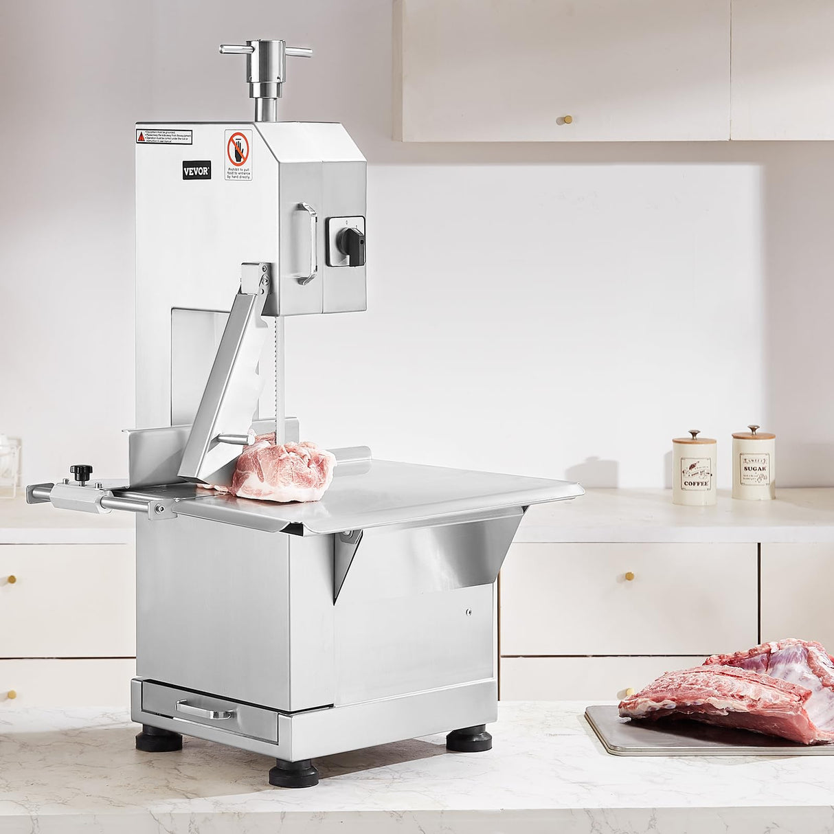 VEVOR Sierra Eléctrica Comercial para Huesos de Carnicero 2200 W Máquina Cortadora de Huesos 1000 kg/h Cortadora Eléctrica para Carne Congelada Mesa de Trabajo 470x530 mm para Supermercado Restaurante